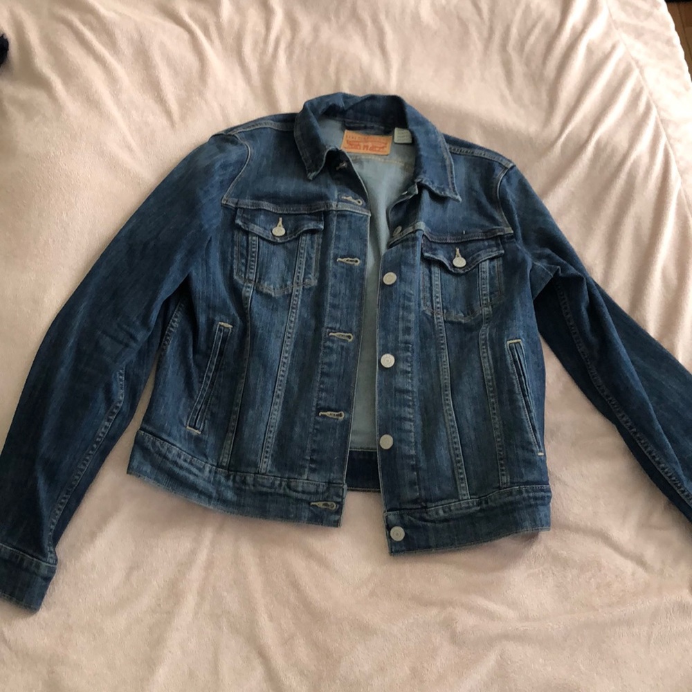 Levi’s denim jacket